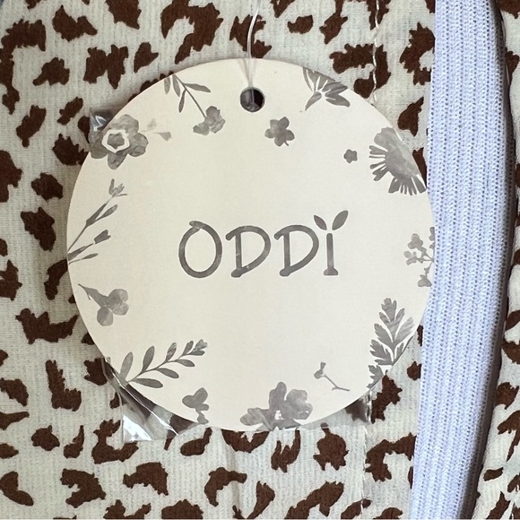 NWT $42 ODDI ODDY Size 1XL 1XLarge 1X Plus Leopard Floral Embroidered Top Blouse - Picture 9 of 13